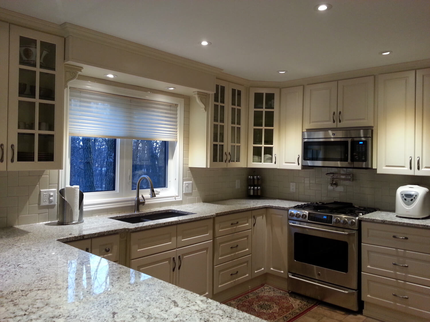 Kitchen Cabinets - Winnipeg Cowry